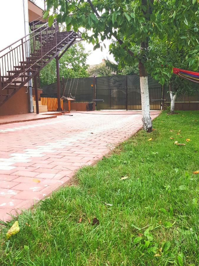 Apulum Gardens Hotel Алба Юлия Екстериор снимка
